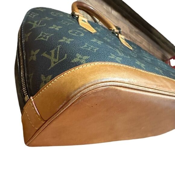 Louis Vuitton Alma PM - Picture 10 of 15